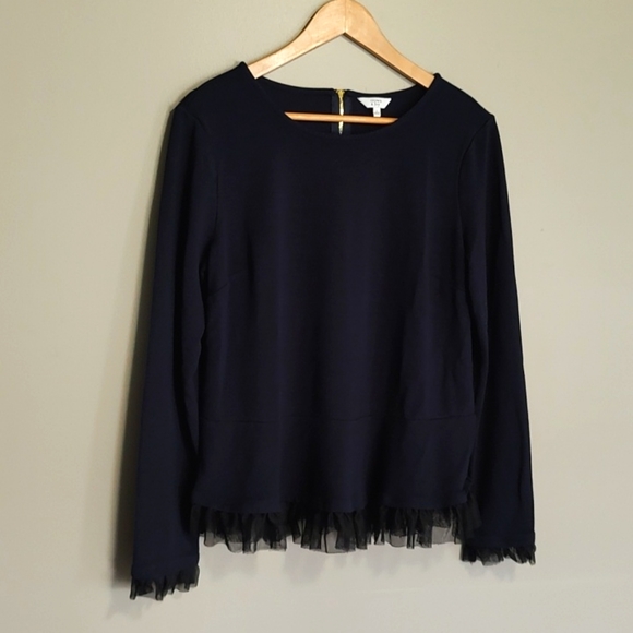crown & ivy Tops - EUC Tulle Hem & Sleeves Blue Crown & Ivy Top Back Zipper Stretch Size Large